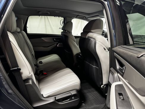 Certified 2026 Acura MDX FWD w/ Technology Package image 37