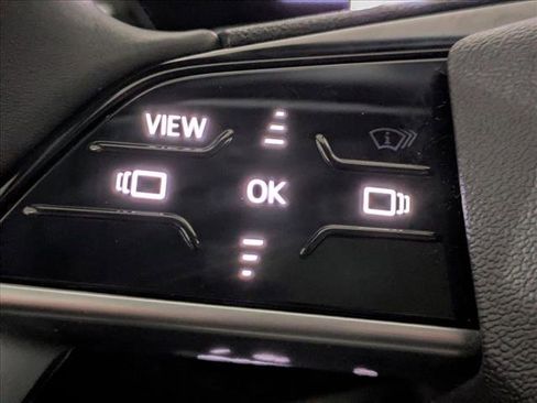 Certified 2025 Audi Q5 Premium w/ Convenience Package image 17