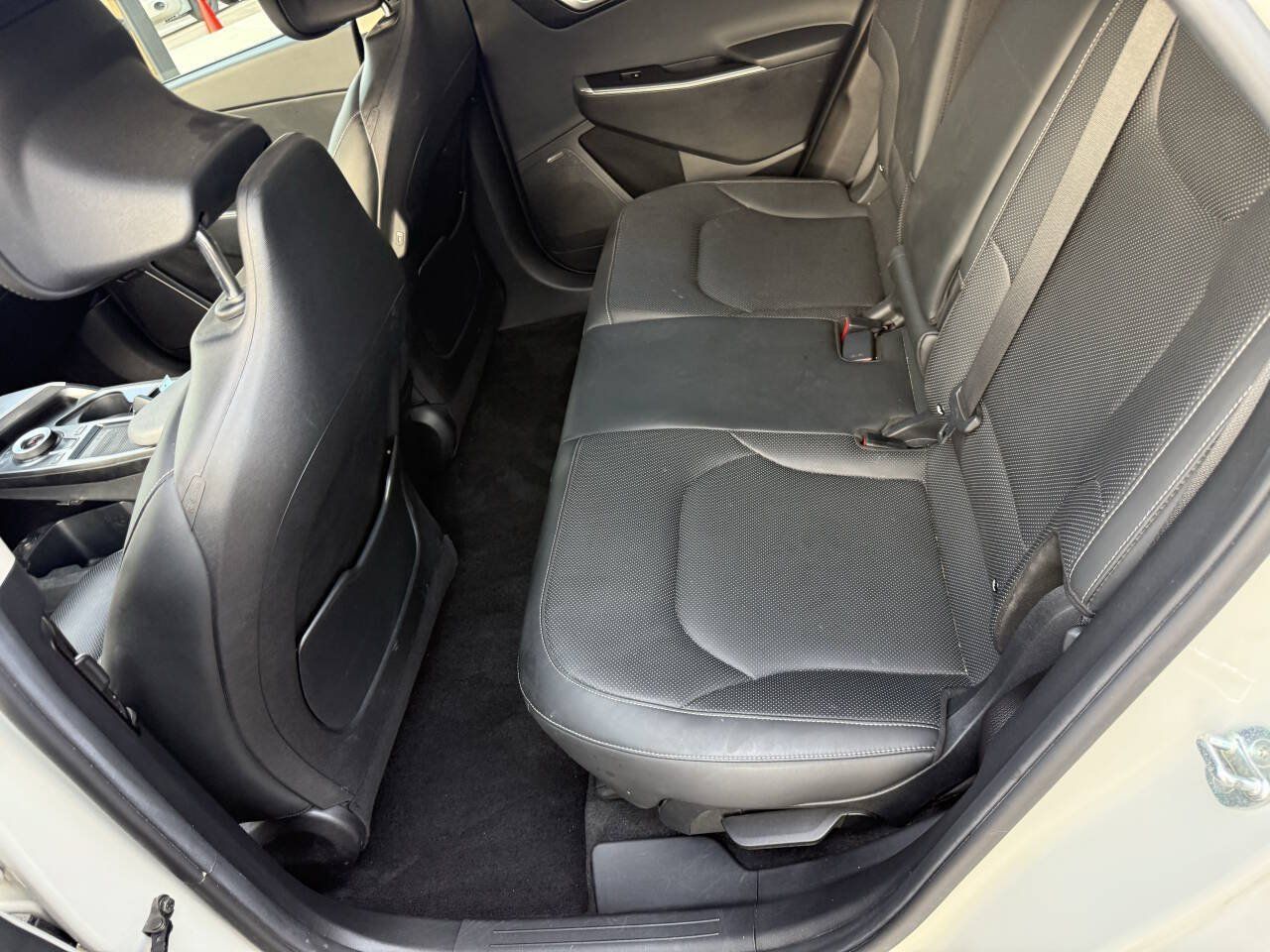 Used 2022 Kia EV6 Wind w/ Wind Technology Package AWD/4WD image 22