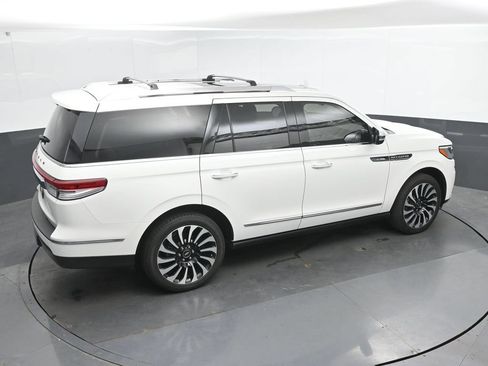 Used 2022 Lincoln Navigator Black Label AWD/4WD image 31