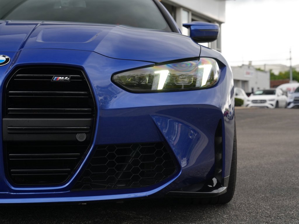 Used 2025 BMW M4 Coupe w/ Executive Package RWD image 37