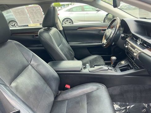 Used 2015 Lexus ES 350 w/ Luxury Package FWD image 52