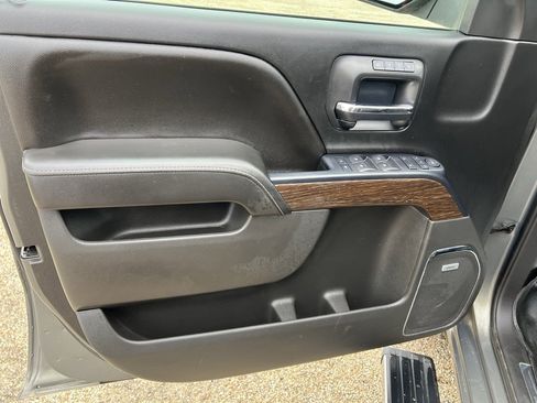 Used 2017 GMC Sierra 1500 Denali w/ Denali Ultimate Package image 30