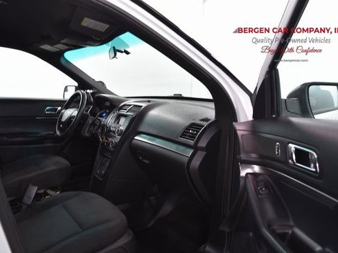 Used 2016 Ford Explorer 4WD Police Interceptor image 14
