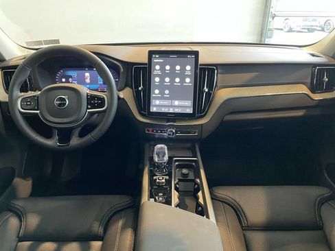 Used 2026 Volvo XC60 T8 Ultra w/ Protection Package Premier AWD/4WD image 23
