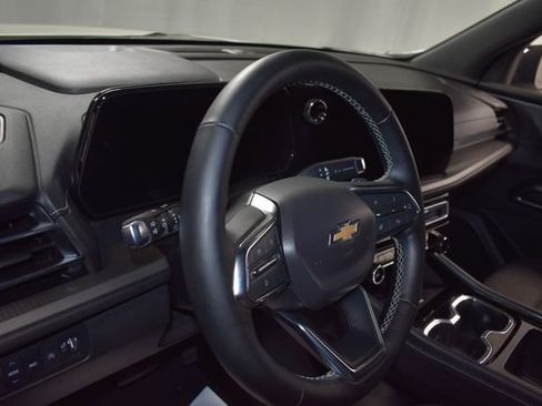 Certified 2025 Chevrolet Traverse LT w/ Driver Confidence Package AWD/4WD image 12
