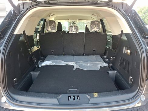 New 2025 Ford Explorer Active image 43