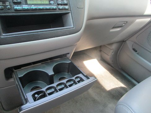 Used 2004 Honda Odyssey EX-L image 36