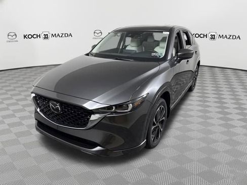 New 2025 MAZDA CX-5 AWD 2.5 S w/ Preferred Package image 3