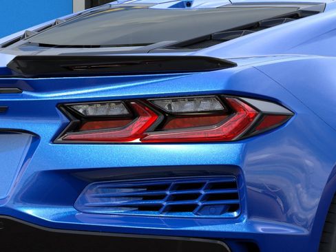 New 2026 Chevrolet Corvette E-Ray w/ ZER Performance Package AWD/4WD image 12
