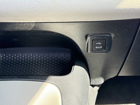 Used 2024 Toyota Corolla LE image 25