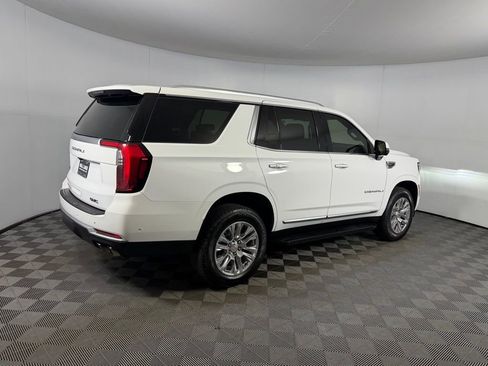 Used 2025 GMC Yukon Denali image 6
