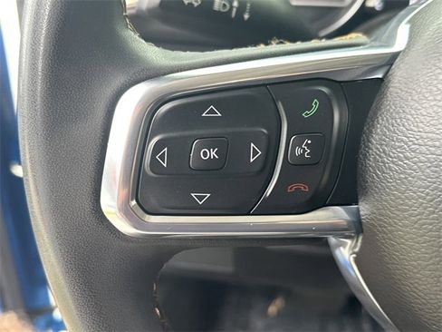 Used 2023 Jeep Gladiator Overland image 42