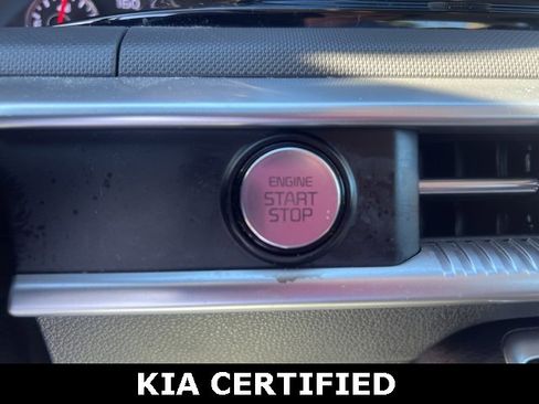 Used 2022 Kia K5 LXS image 17