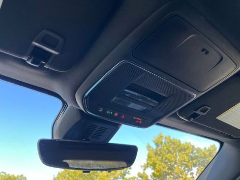 Used 2025 Chevrolet Equinox RS w/ Safety and Technology Package image 8