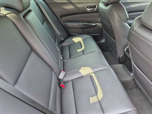 Used 2018 Acura TLX FWD image 20