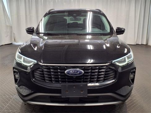 Certified 2023 Ford Escape Platinum image 28