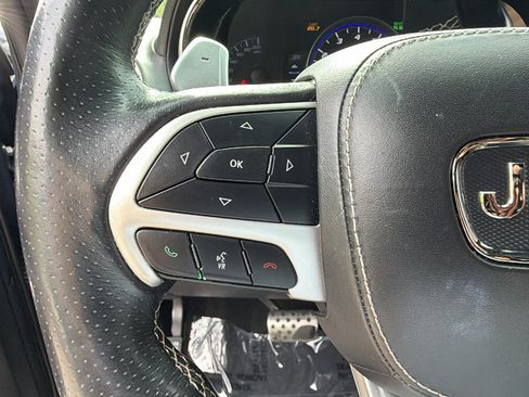 Used 2018 Jeep Grand Cherokee Trackhawk AWD/4WD image 28
