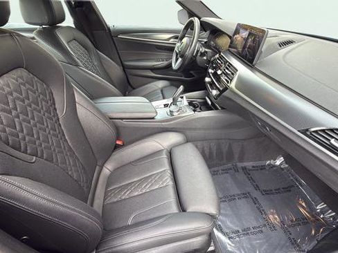 Used 2023 BMW 530i w/ M Sport Package RWD image 22