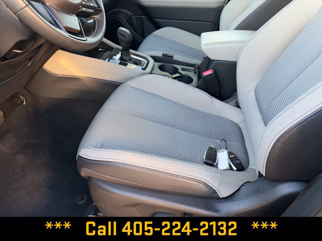Used 2025 Subaru Forester Premium AWD/4WD image 16