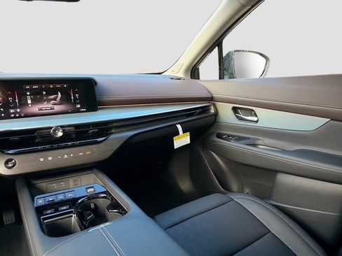 New 2026 Nissan Murano Platinum image 25