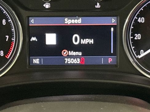 Used 2023 Buick Enclave Essence w/ Sport Touring Edition image 24