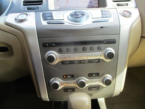 Used 2014 Nissan Murano LE w/ Platinum Edition Package image 14