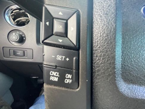 Used 2012 Ford F150 XLT w/ XLT Chrome Pkg image 18