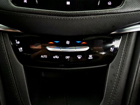 Used 2021 Cadillac XT5 Sportv image 27