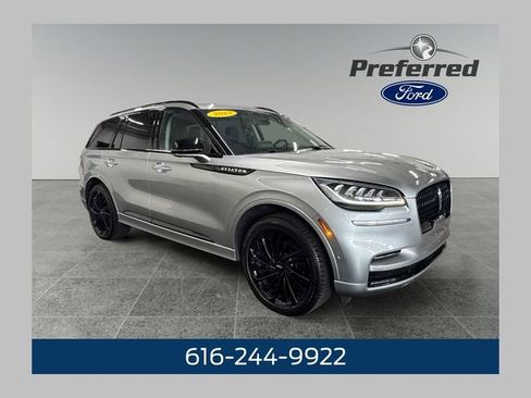Used 2023 Lincoln Aviator Reserve w/ Jet Package AWD/4WD image 1