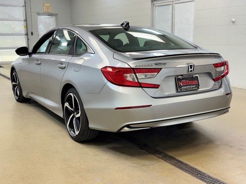 Used 2022 Honda Accord Sport image 8