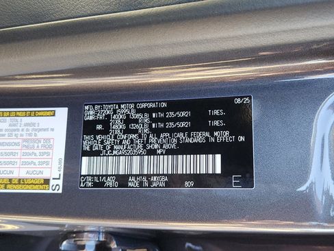 New 2025 Lexus RX 450h AWD w/ Luxury Package image 18