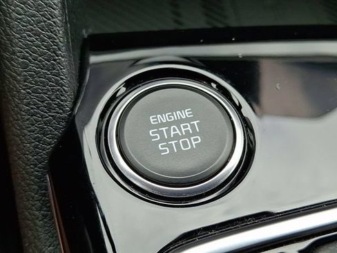 Certified 2025 Kia Sportage X-Pro AWD/4WD image 23