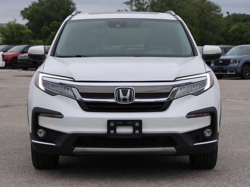 Used 2022 Honda Pilot Touring image 2