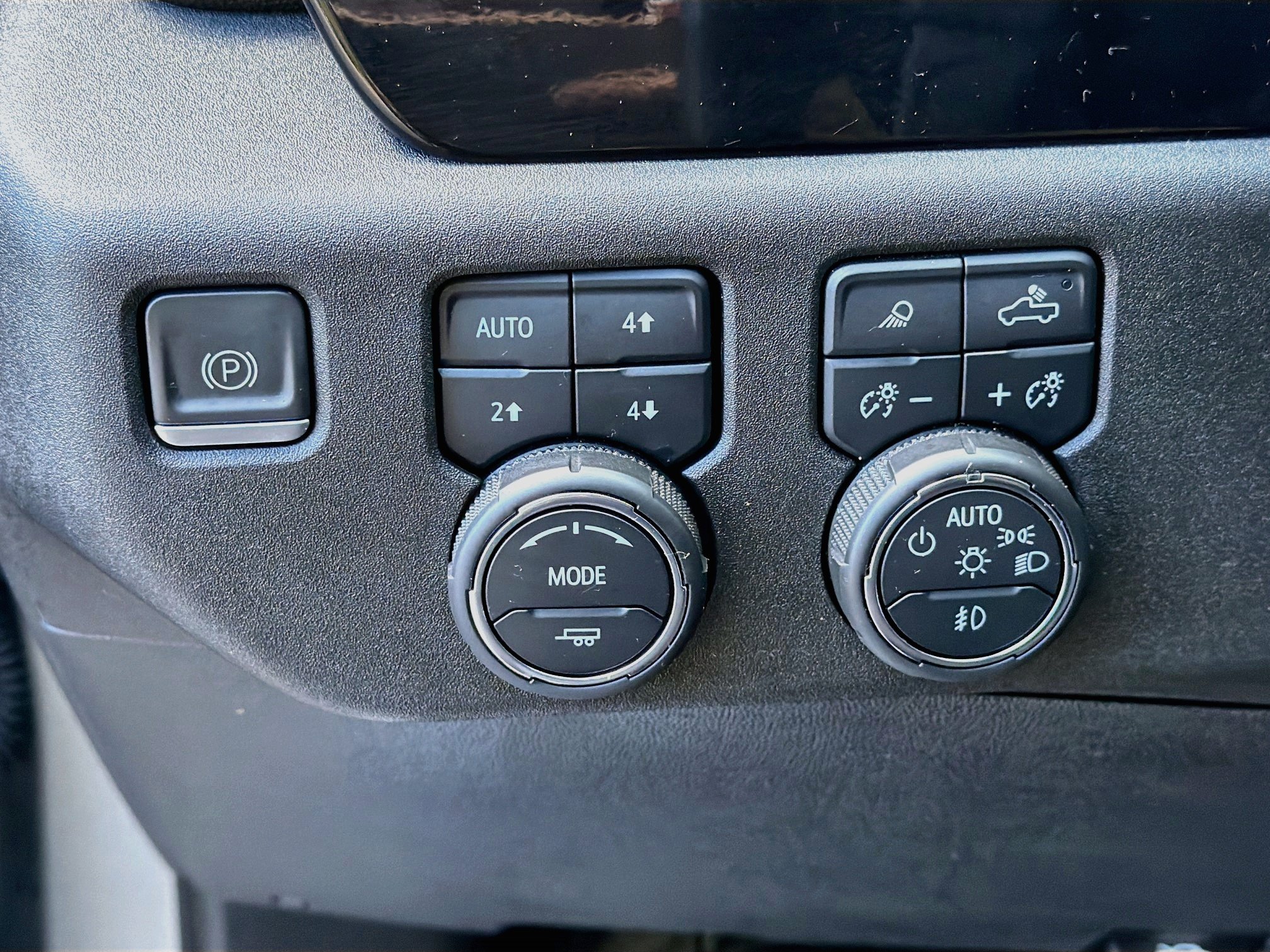 Used 2023 Chevrolet Silverado 1500 RST w/ RST All Star Premium Package AWD/4WD image 8