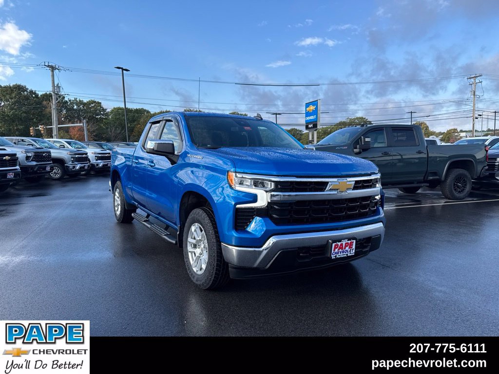 Used 2023 Chevrolet Silverado 1500 LT AWD/4WD image 1