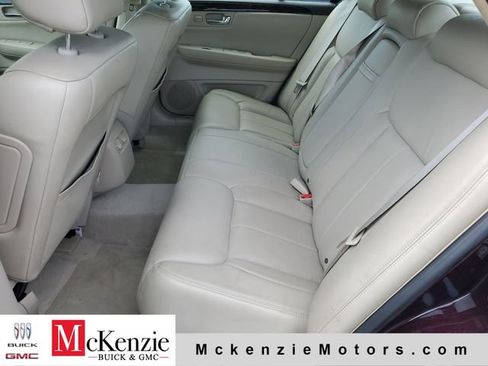 Used 2008 Cadillac DTS FWD image 20