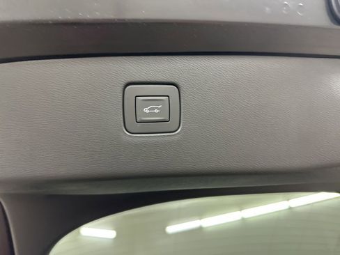 New 2026 Buick Envista Sport Touring w/ Convenience I Package FWD image 23