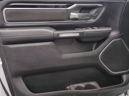 Used 2021 RAM 1500 Laramie w/ Sport Appearance Package AWD/4WD image 14