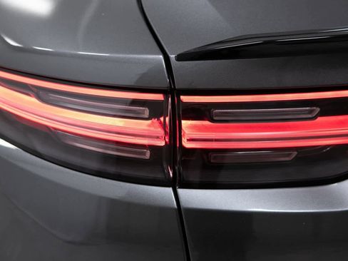 Certified 2022 Porsche Cayenne GTS image 36