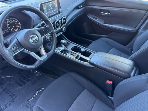 Used 2024 Nissan Sentra SV FWD image 5