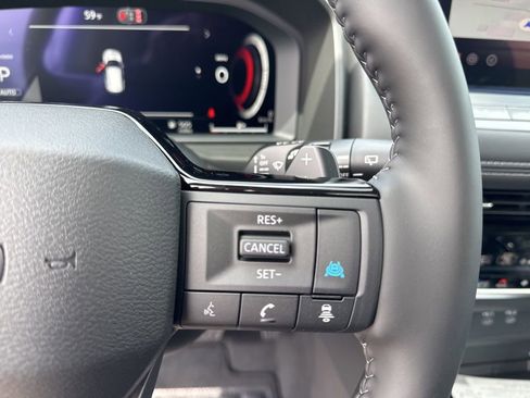 New 2026 Nissan Rogue Platinum AWD/4WD image 31