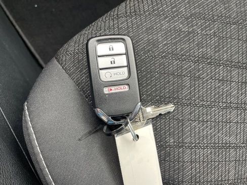 Used 2021 Honda Ridgeline Sport image 25