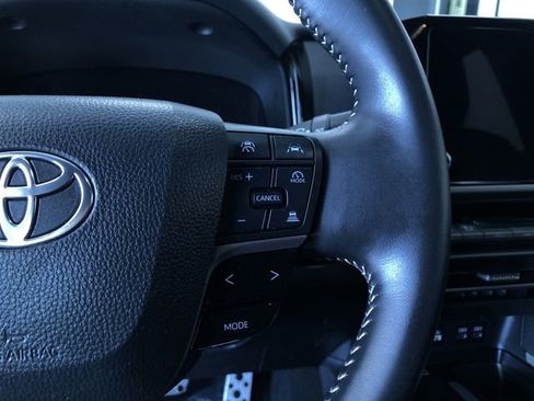 Certified 2025 Toyota Camry SE image 27