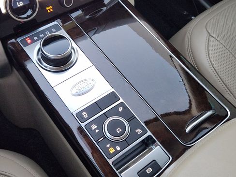 Used 2021 Land Rover Range Rover Westminster Edition image 20