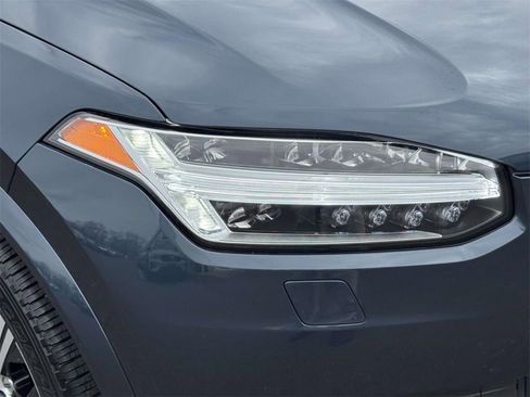 Certified 2024 Volvo XC90 B5 Core w/ Protection Package Premier image 7