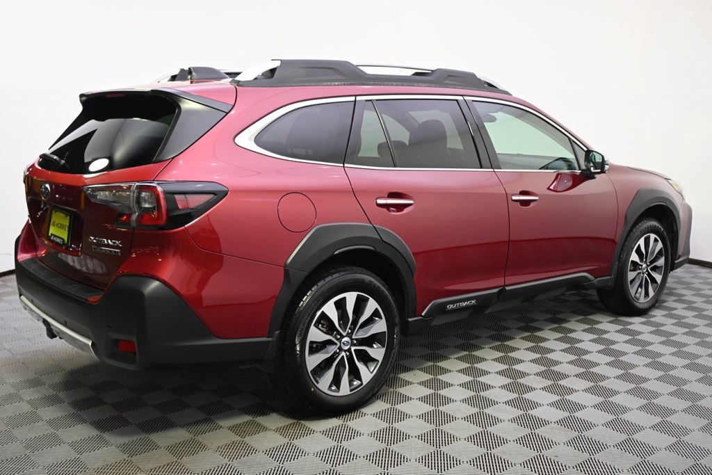 Certified 2025 Subaru Outback Touring XT w/ Popular Package #2 AWD/4WD image 7