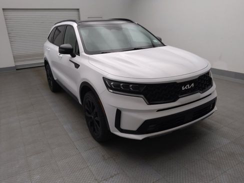 Used 2022 Kia Sorento SX image 13
