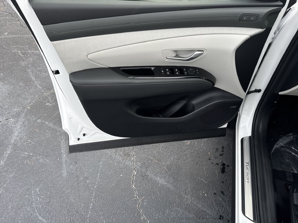 New 2026 Hyundai Tucson Limited AWD/4WD image 10