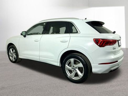 Used 2020 Audi Q3 2.0T Premium w/ Convenience Package image 32